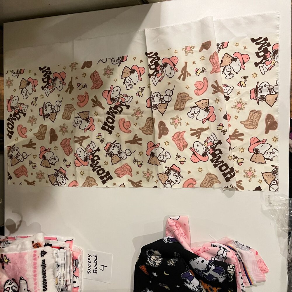 19 pc snoopy upcycled scrap fabric - bundle 4 - Picture 8 of 10